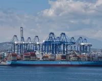 港口较量：中美角力，这个欧洲小国得利