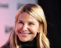 数十亿美元巨亏如何破局?OpenAI把希望寄托在她身上