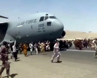 撤军四年后打向白宫的子弹 阿富汗“盟友”的枪口如何撕开拜登的旧伤