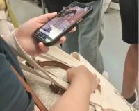 烂尾别墅里，挤满热恋的富婆、复仇的霸总、逆袭的临时工