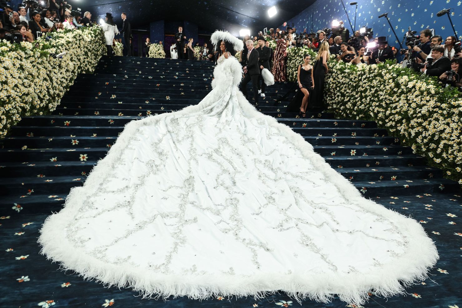 17-gettyimages-2213604900.jpg