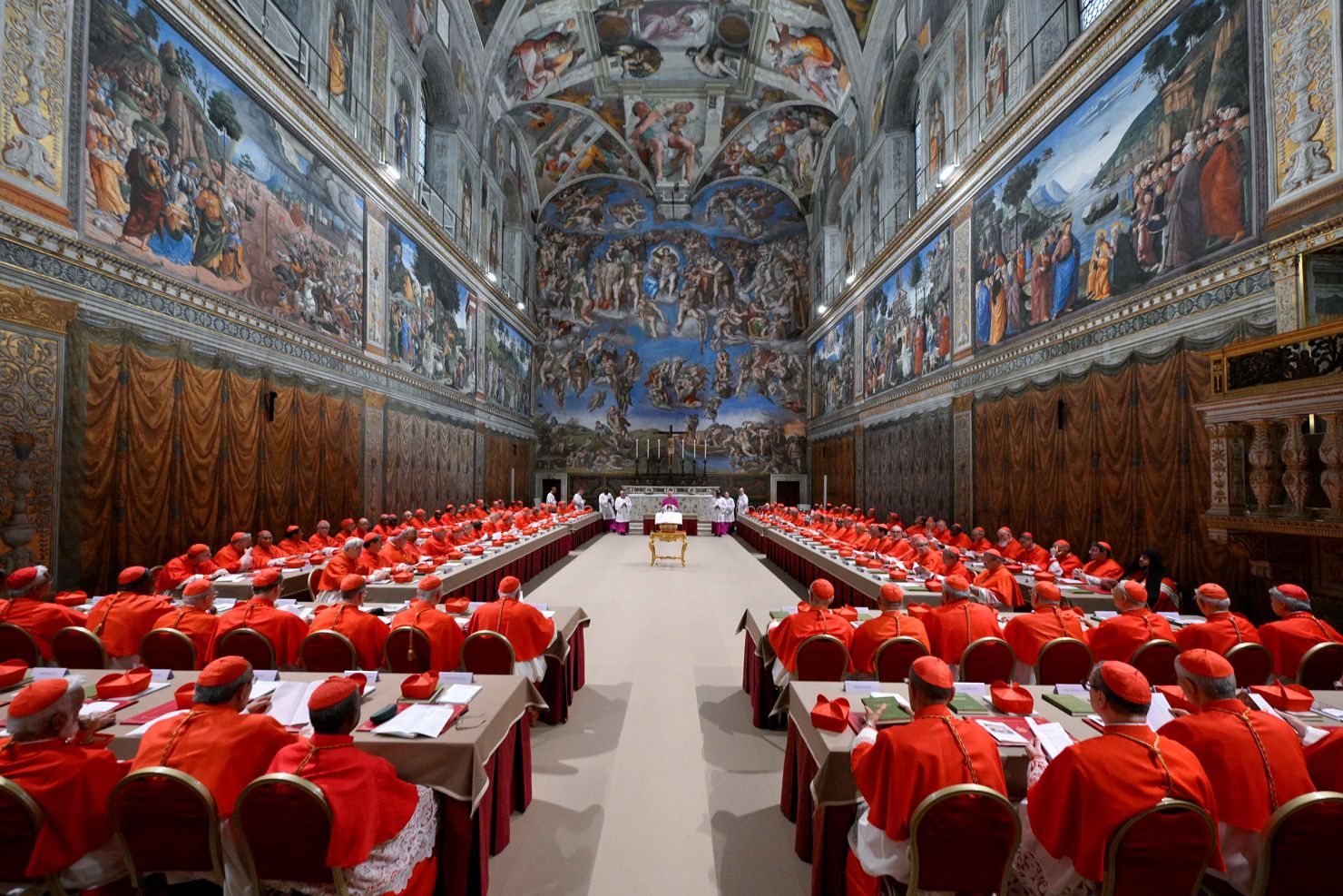 37-037-001-2025-05-07t183201z-2026789625-rc23dea0ryzl-rtrmadp-3-pope-succession.jpg