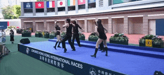 8-ezgif.com-optimize.gif