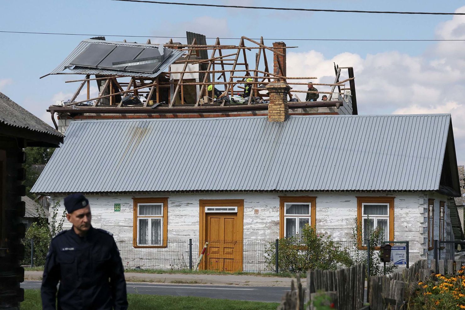 33-034-2025-09-10t122651z-740517745-rc2zoga3zqot-rtrmadp-3-ukraine-crisis-poland.jpg
