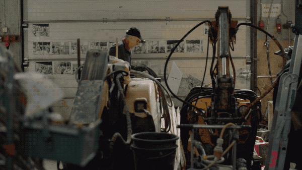 IMG_2670.GIF IMG_2670.GIF