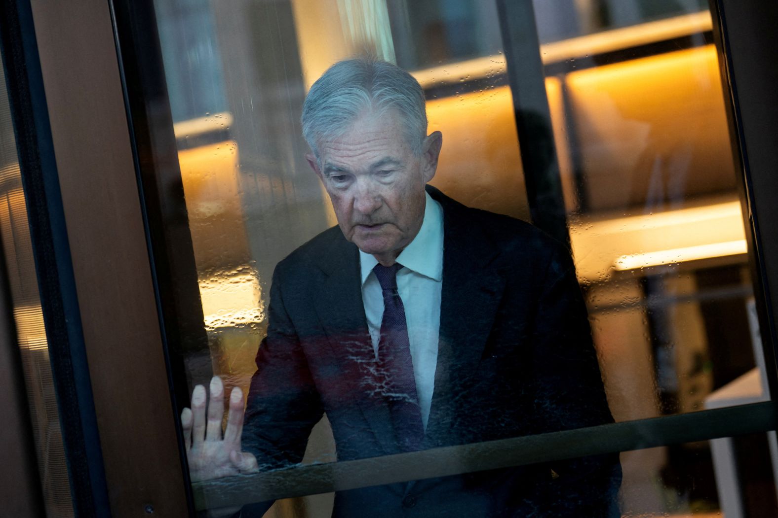 010-010-2026-01-13t143839z-1291154871-rc2c0ja4rks8-rtrmadp-3-usa-trump-fed-powell.jpg