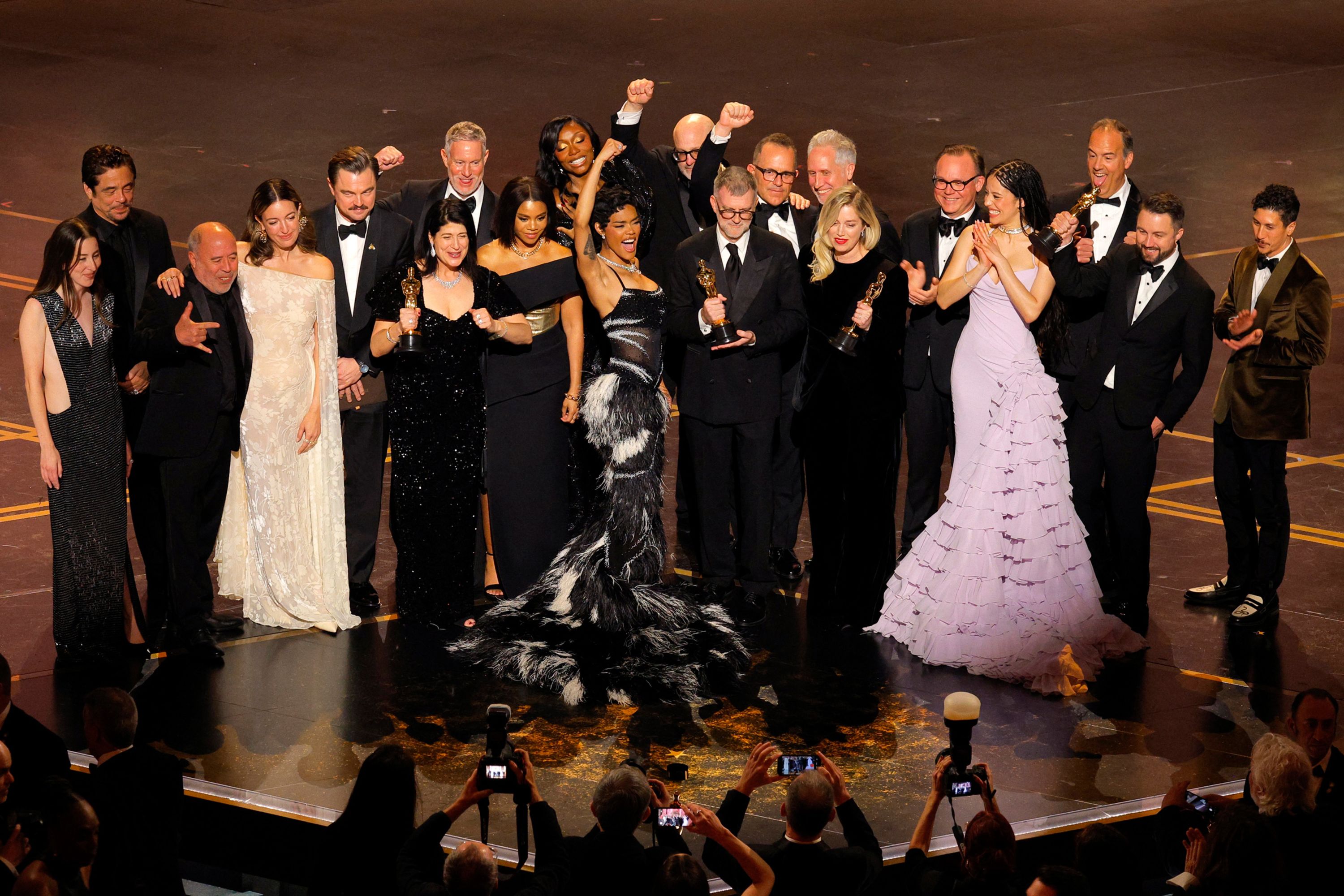 01-001-001-2026-03-16t024947z-1608001995-hp1em3g07uwzv-rtrmadp-3-awards-oscars.jpg