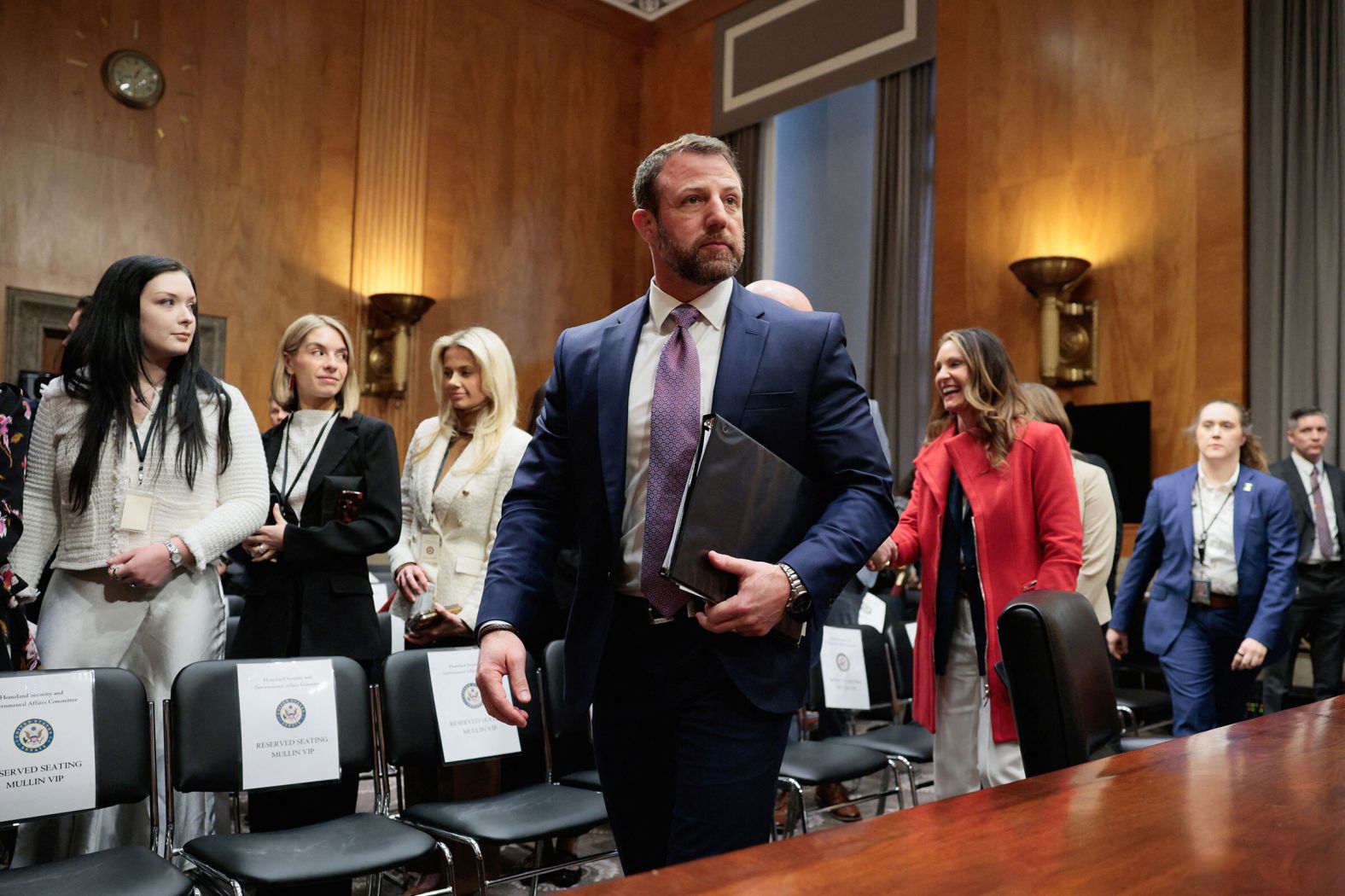 10-009-009-2026-03-18t175256z-2005172543-rc247kamt1di-rtrmadp-3-usa-congress-mullin.jpg