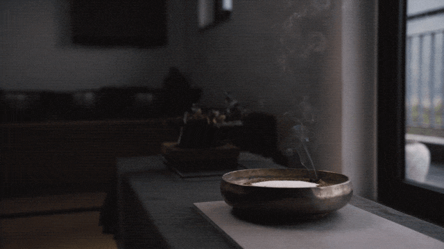 98-ezgif.com-optimize.gif