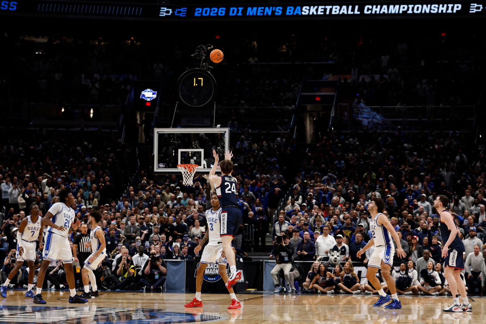 04-004-08-c2-c1-2026-03-30t142442z-1809867714-mt1usatoday28619406-rtrmadp-3-ncaa.jpg