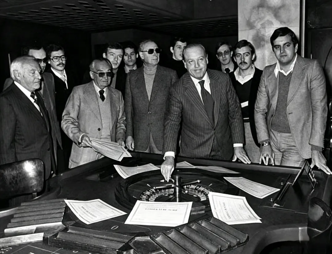 77.jpg