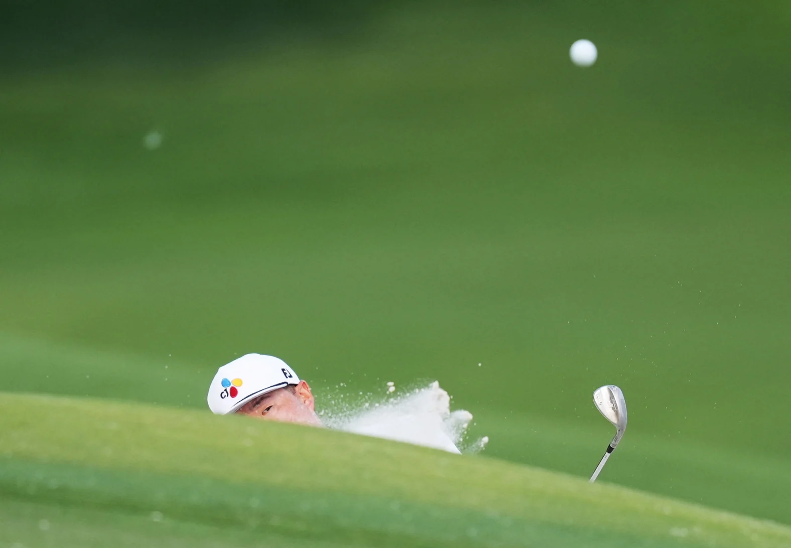 33-33-032-034-033-2026-05-10t094547z-853209403-28918763-rtrmadp-3-golf.jpg