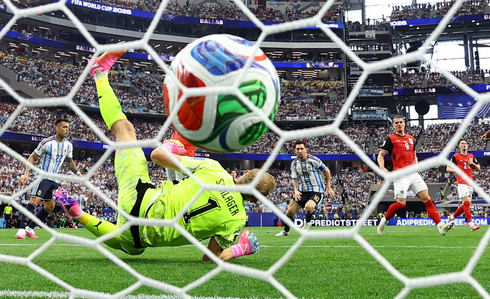 05-2026-06-22t174803z-570166098-up1em6m1dbqfe-rtrmadp-3-soccer-worldcup-arg-aut.jpg