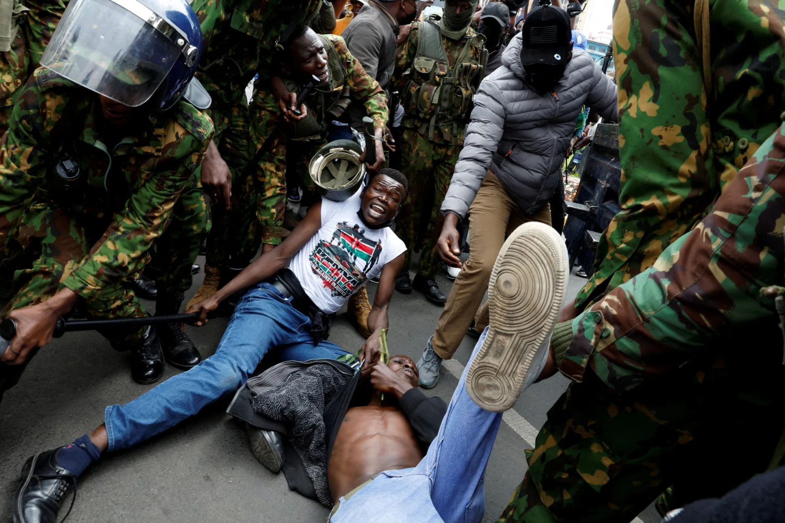 29-29-30-2026-06-25t093416z-1325430607-rc2w0ma4ecna-rtrmadp-3-kenya-protest.jpg