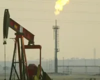 周二油价下跌，因OPEC+增产计划加剧供应过剩预期