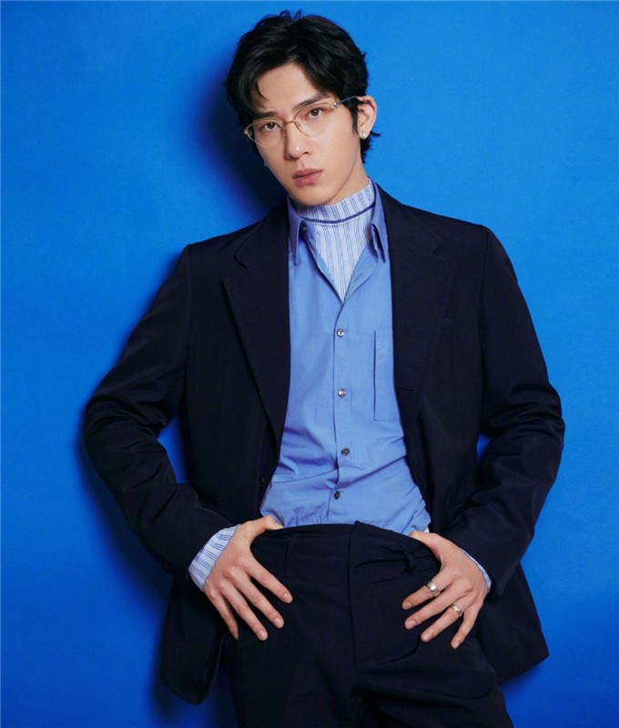 a807.jpg