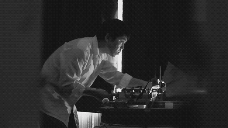 27.gif