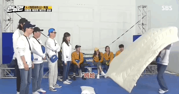 a821.gif