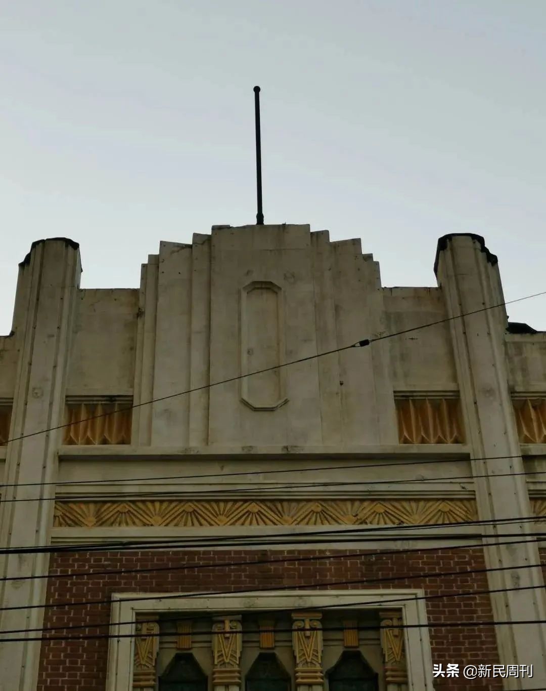 b16.jpg