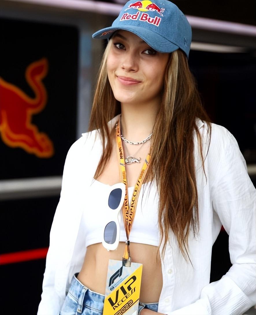x981.jpg