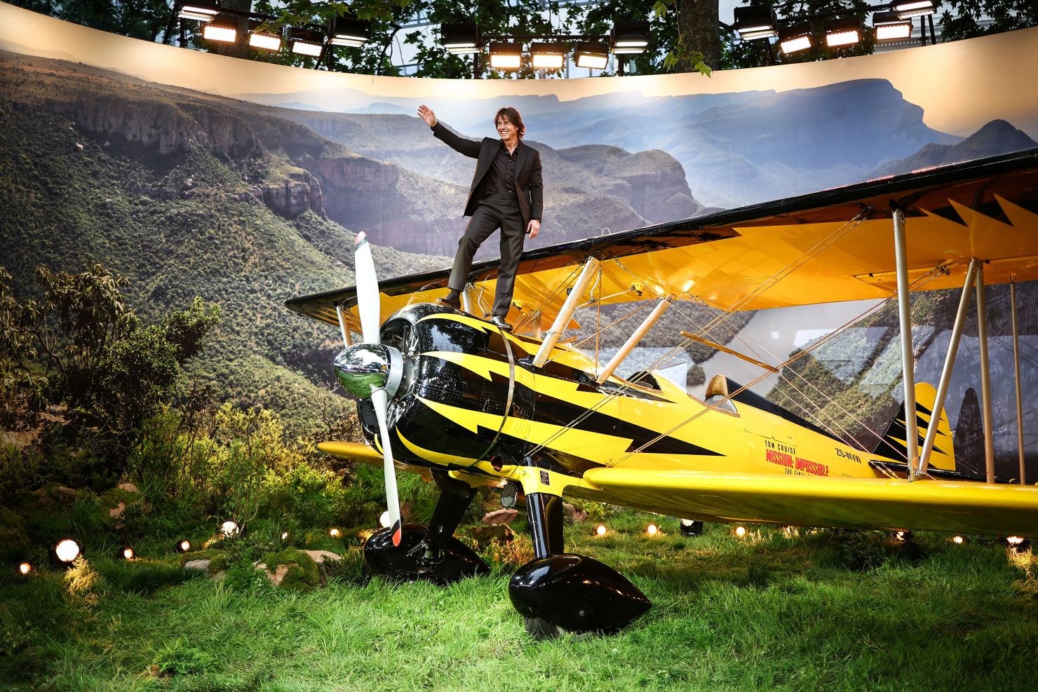 17-17-16-gettyimages-2214607073-jpg.jpg