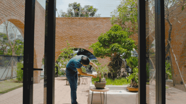 IMG_2204.GIF