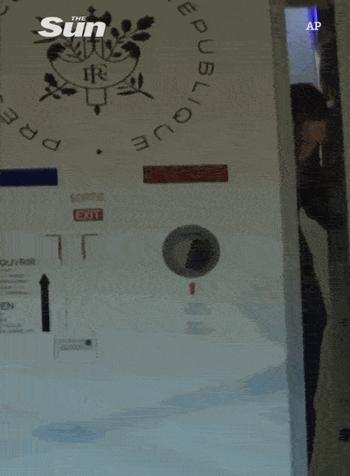 1-ezgif.com-optimize.gif