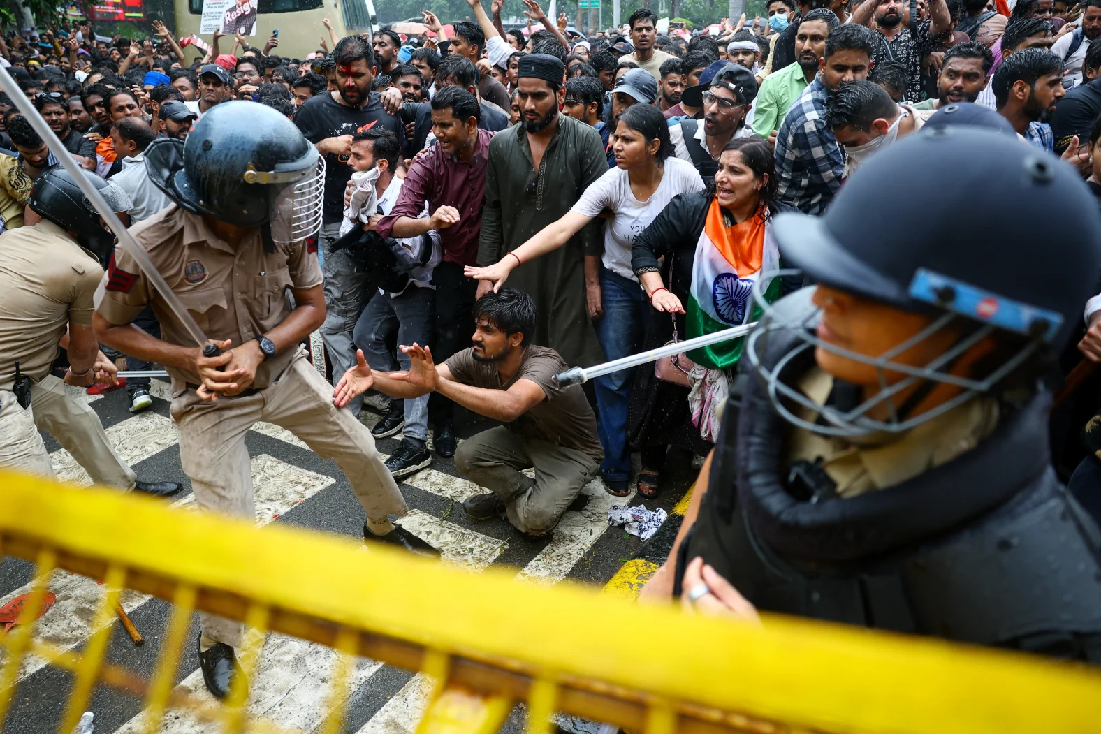 010-010-010-2026-07-20t162436z-1602962289-rc2lhmabz1t7-rtrmadp-3-india-gen-z.jpg