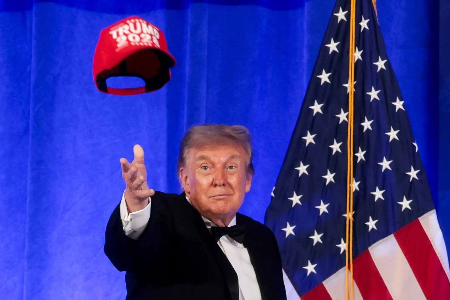 002-2026-07-25t032006z-637534272-rc2rkmaq42mm-rtrmadp-3-usa-trump-dinner.jpg